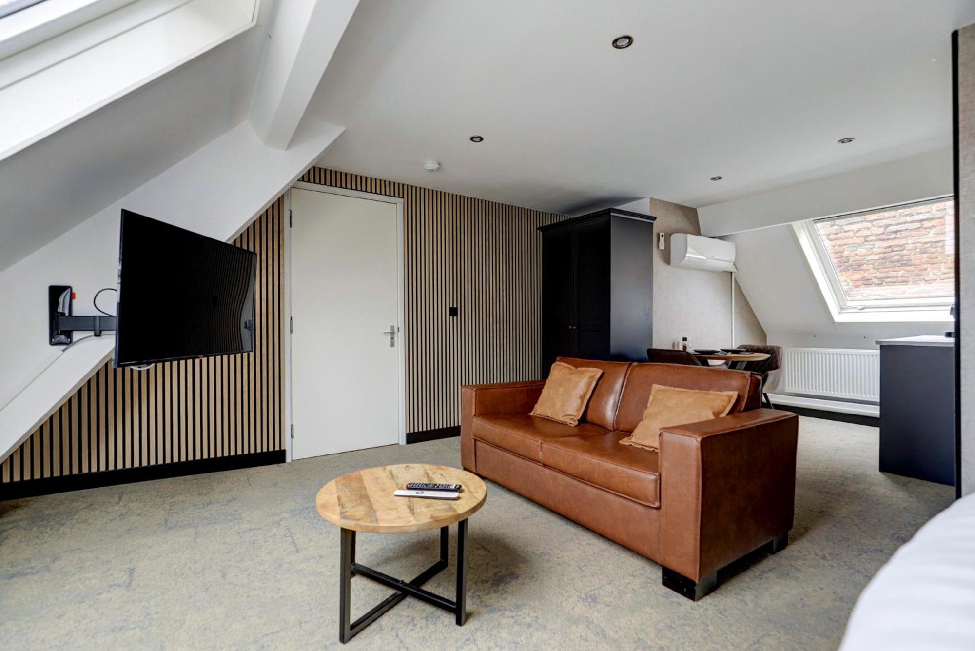 Hotel Buren Buren  Kültér fotó