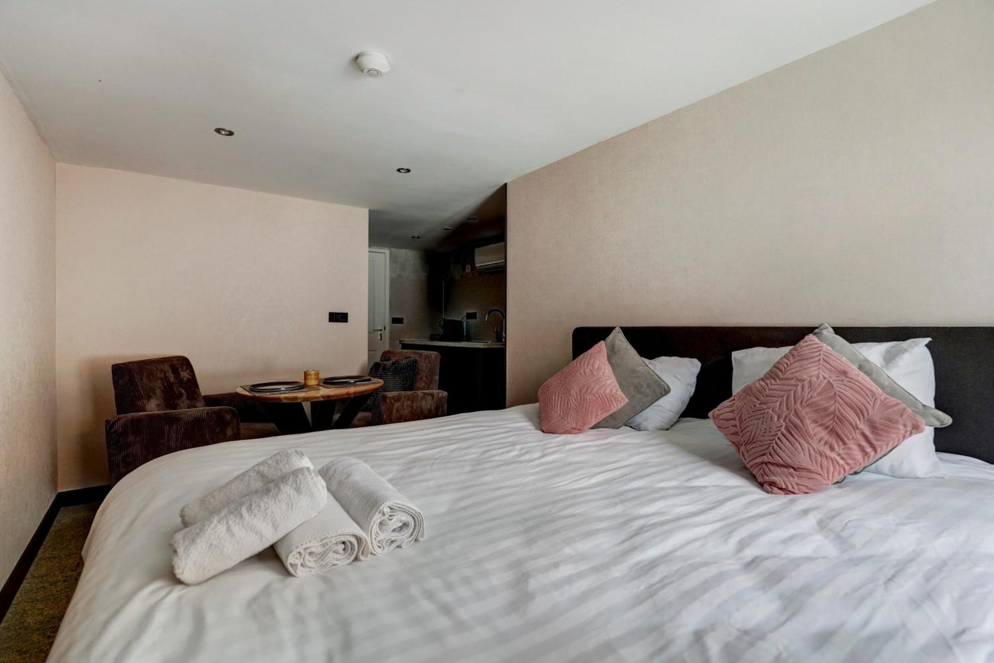 Hotel Buren Buren  Kültér fotó